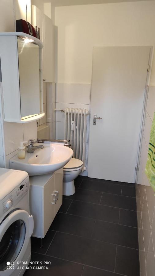 Schoene Und Gemuetliche Wohnung เบรเมน ภายนอก รูปภาพ